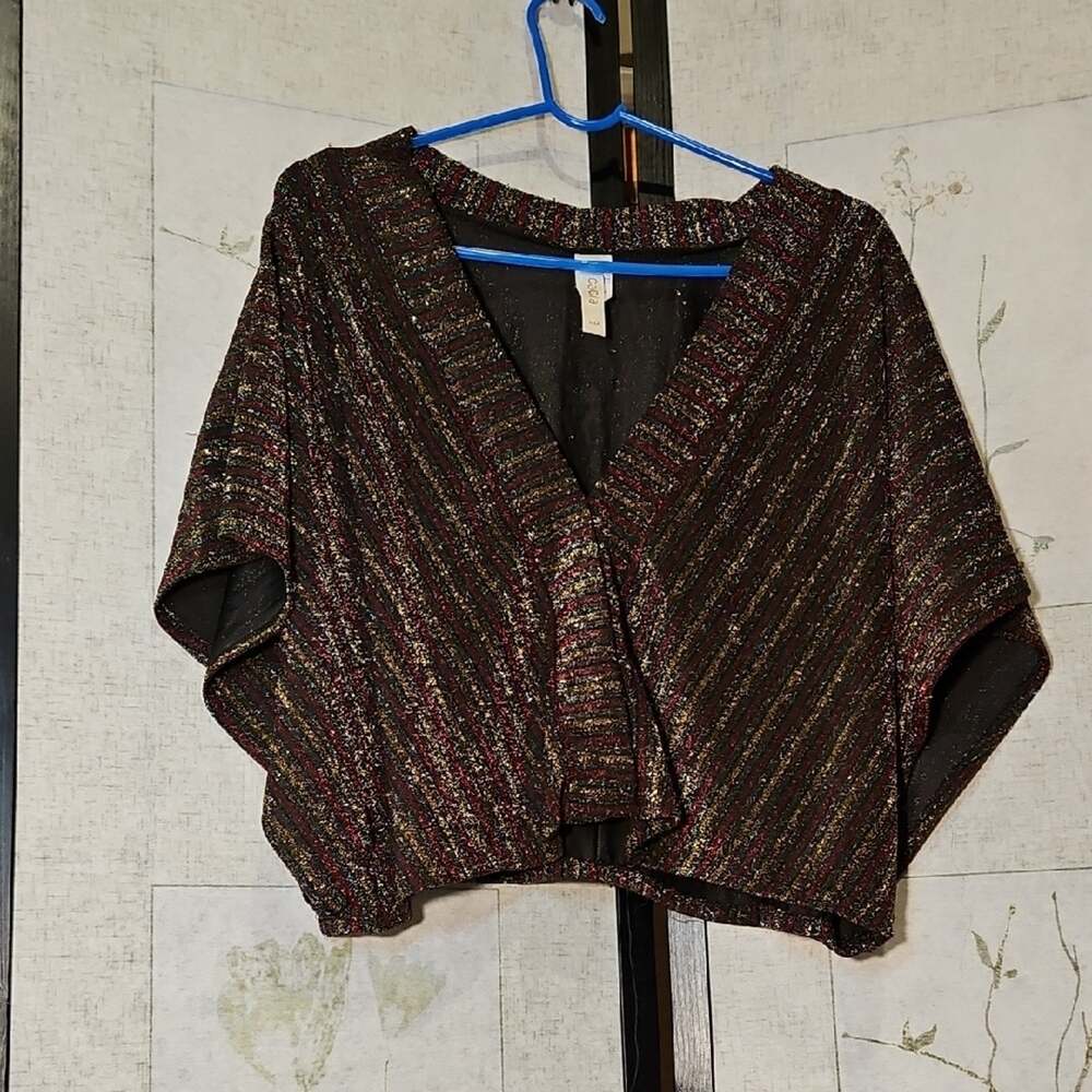Black and Red Cropped Cardigan Sweater